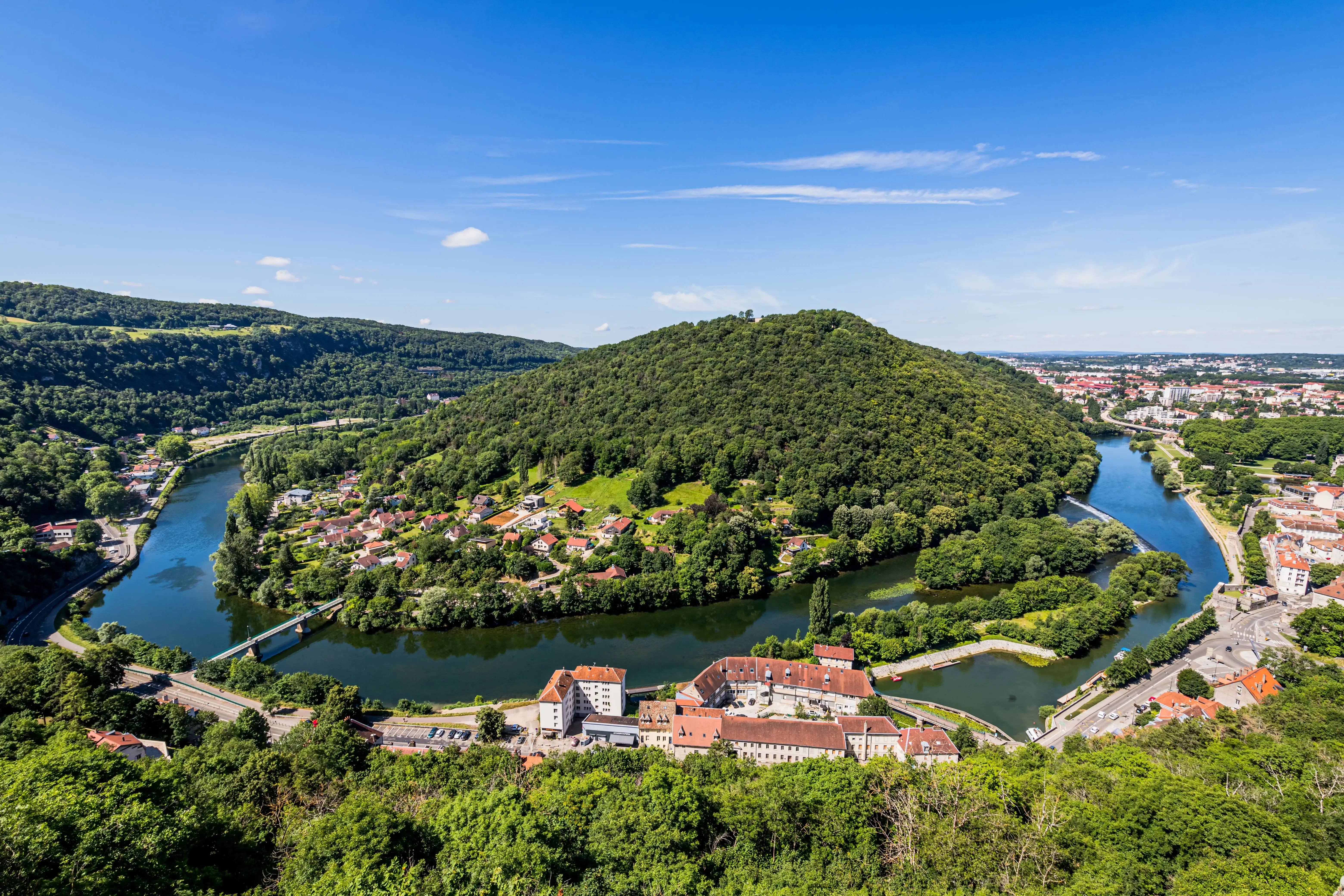 Commissaires de Justice associés anciennement Huissiers de Justice à Besançon, présents dans le Doubs, le Jura, en Haute Saône et sur le Territoire de Belfort